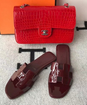 에르메스 올수공 오아시스 슬리퍼 샌들 페이던트 24